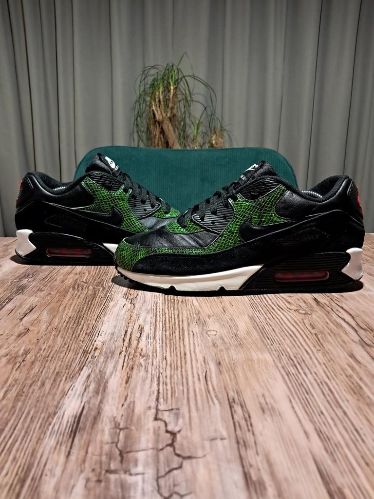 Nike Air Max 90 SE 'Snakeskin - Green Python' Size 44, Kleding | Heren, Schoenen, Nike air max, Zwart, Ophalen of Verzenden, Sneakers of Gympen