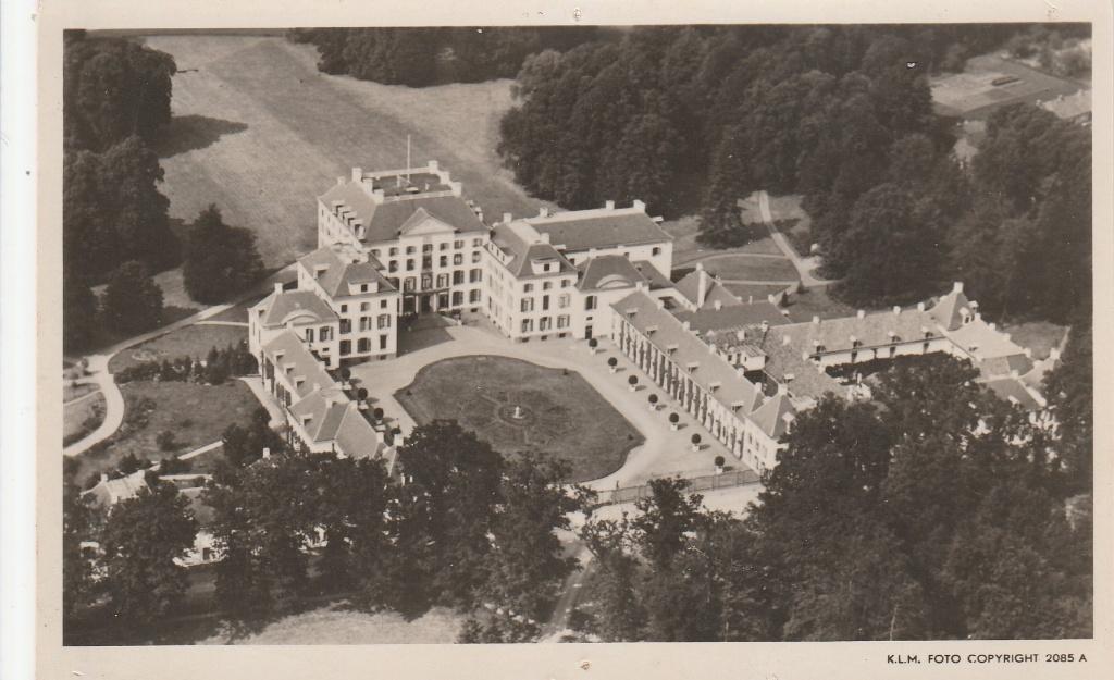 apeldoorn- luchtfoto het loo, Ophalen of Verzenden, 1940 tot 1960, Gelderland