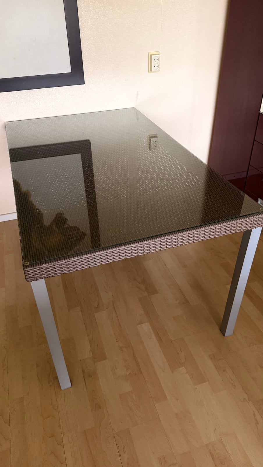 Originele IKEA tafel 150x90 , wicker & gehard glas , vintage, Ophalen, Kunststof, 100 tot 150 cm, 50 tot 100 cm