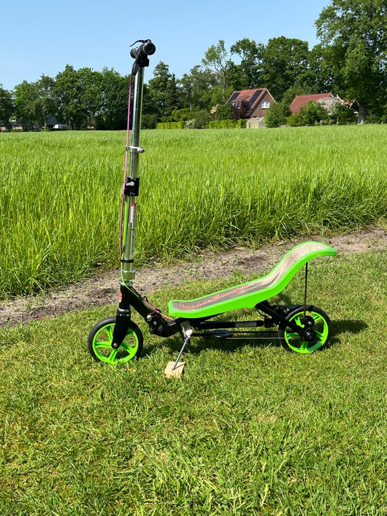 Space Scooter in nette staat, Ophalen, Zo goed als nieuw, Overige typen