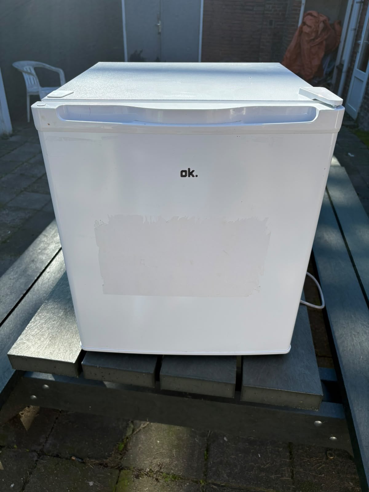 Mini koelkast ok, Ophalen, Met vriesvak, Minder dan 45 cm, Minder dan 85 cm