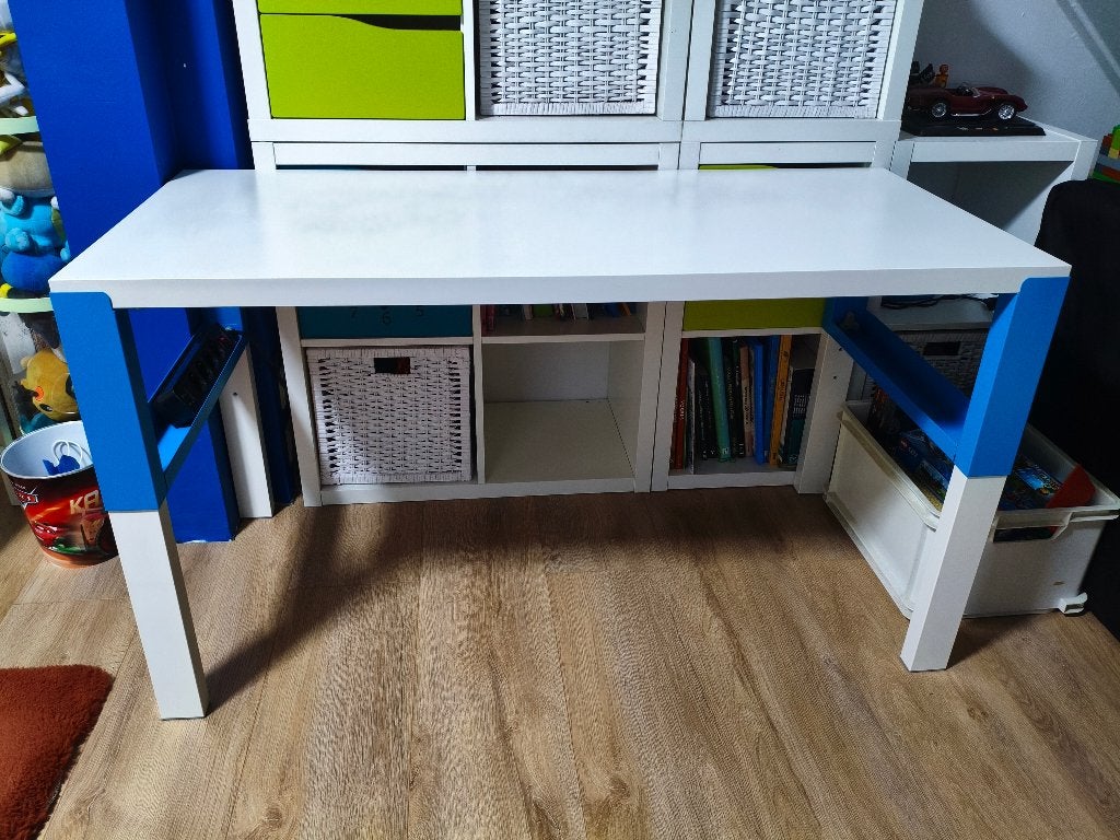 Verstelbaar kinder bureau ikea, Ophalen, Gebruikt, Tafel(s)