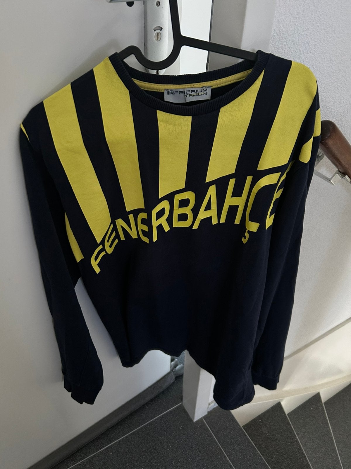 Fenerbahçe sweater, Ophalen, Zo goed als nieuw