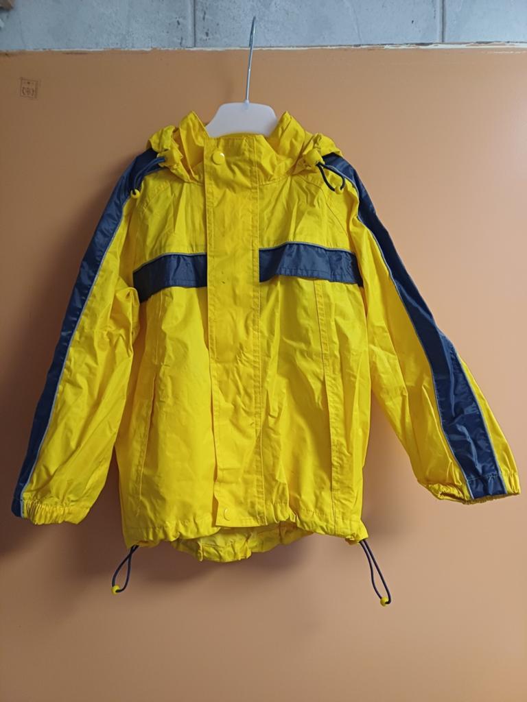 Regenjas maat 98, Gebruikt, Jongen of Meisje, Ophalen of Verzenden, Hema