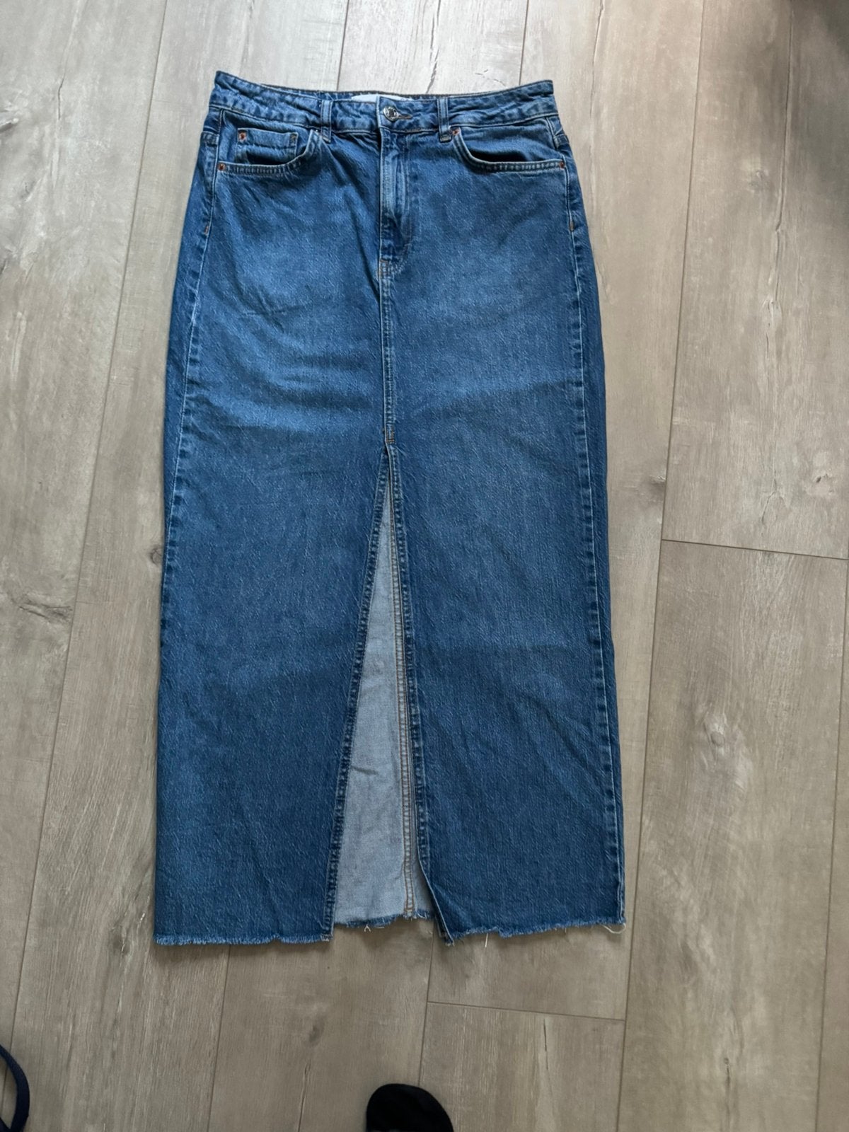Lange jeans spijkerrok mt 38 Zgan Met split aan de voorzijde, Ophalen of Verzenden, Zo goed als nieuw, Maat 38/40 (M), Blauw
