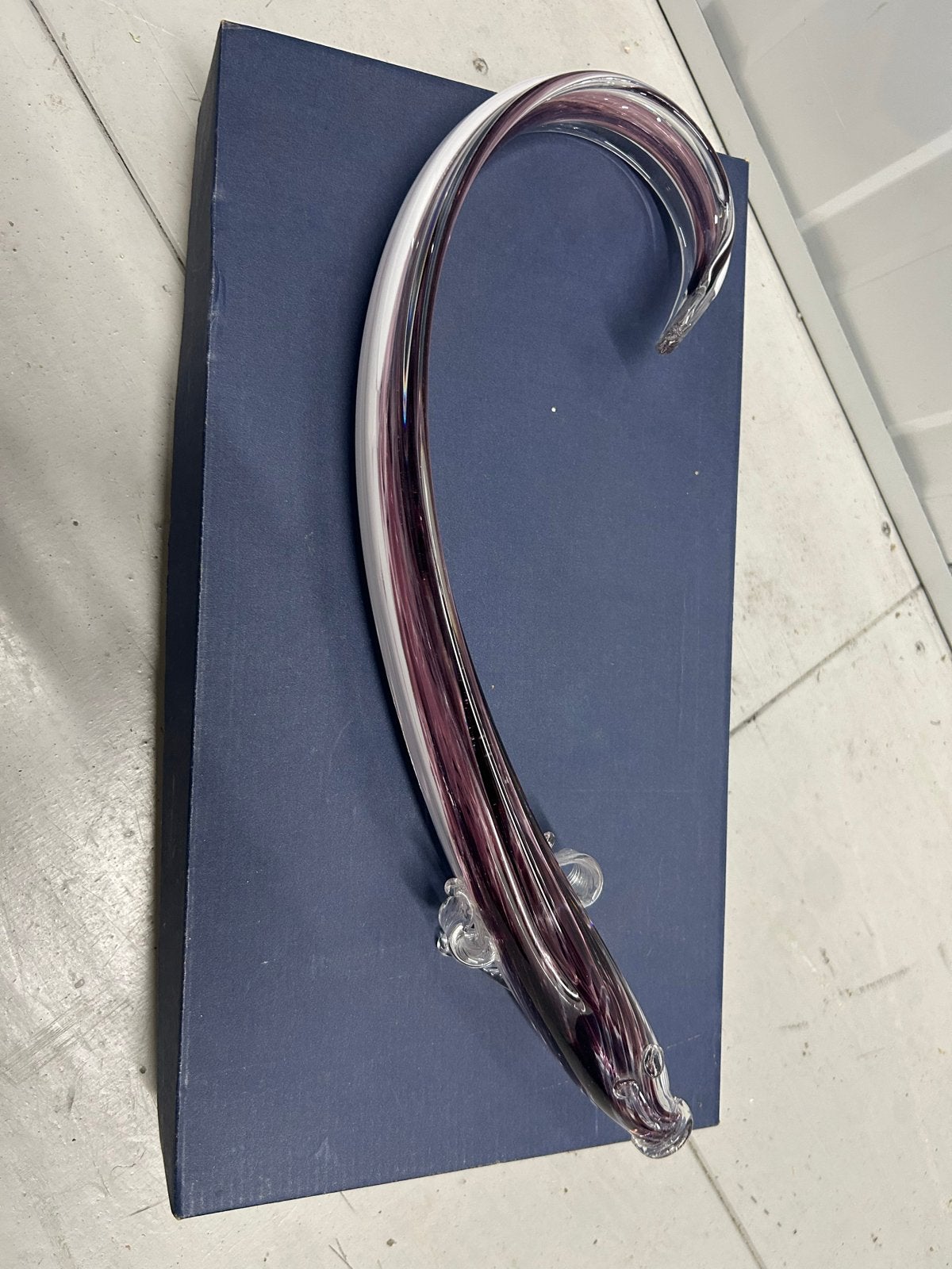 Handgeblazen glazen sculptuur - gestileerde slang/aal, Ophalen