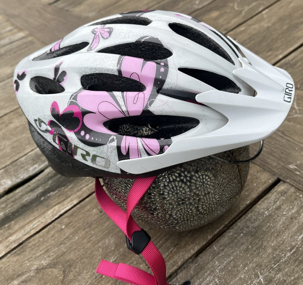 Giro Flume G151Y Fietshelm (Maat 50-57 cm), Ophalen, Zo goed als nieuw, M, Meisje