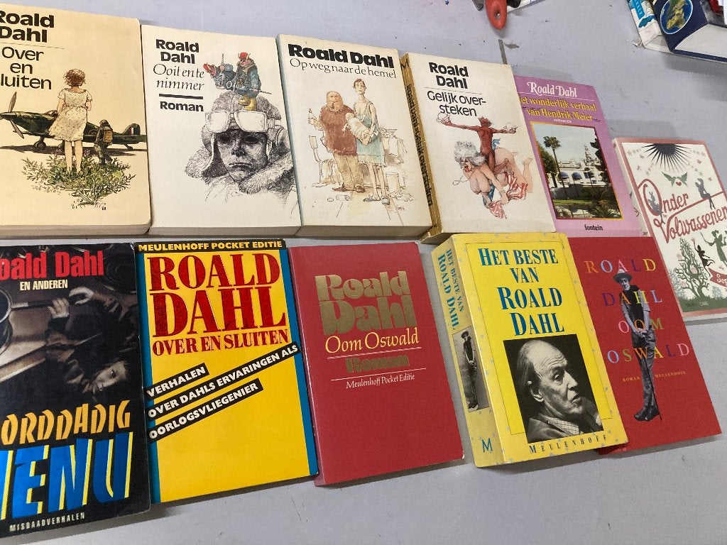T.K. nog 17 boeken van Roald Dahl Zie actuele lijst, Boeken, Ophalen of Verzenden, Gelezen, Roald Dahl