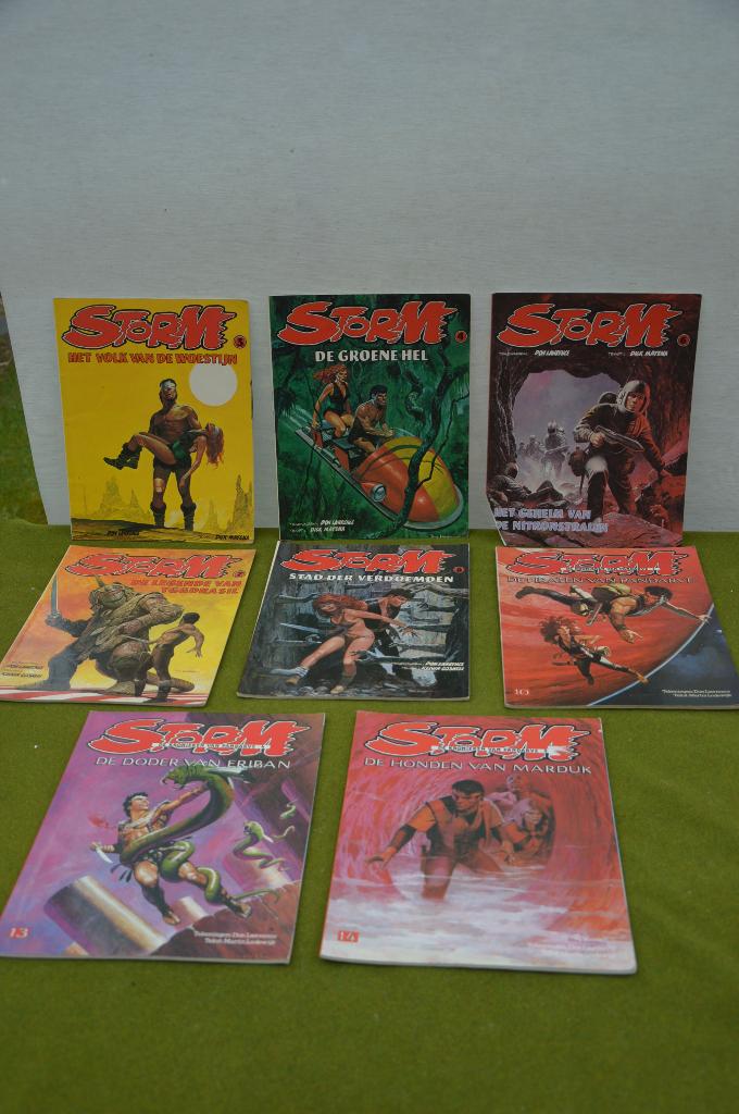 8 vintage Storm stripboeken Don Lawrence 1985, LEES TEKST!, Boeken, Stripboeken, Don Lawrence, Mike Butterworth, Meerdere stripboeken
