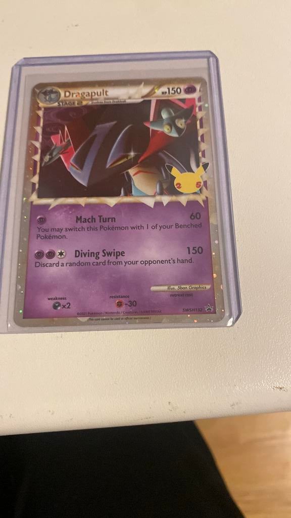 Dragapult, Hobby en Vrije tijd, Verzamelkaartspellen | Pokémon, Ophalen of Verzenden, Zo goed als nieuw