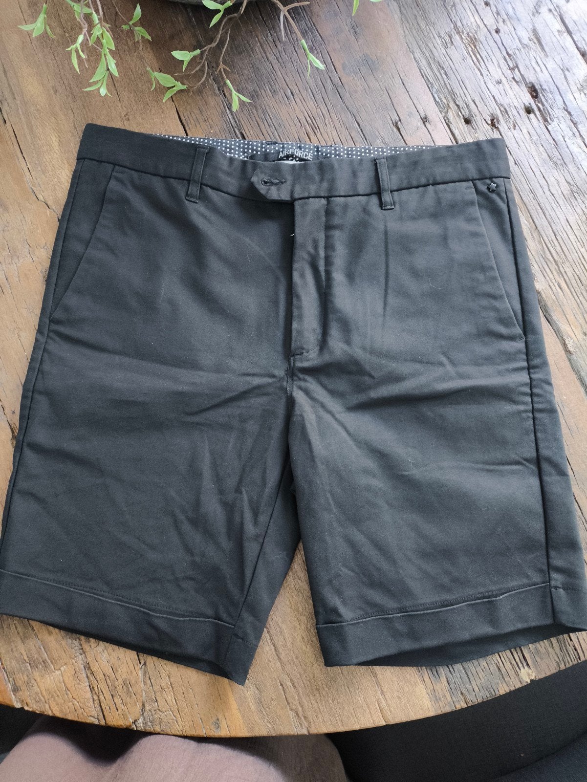 Airforce Bermuda M  Zwart 29.99 - Comfortabele Korte Broek, Kleding | Heren, Broeken en Pantalons, Ophalen of Verzenden