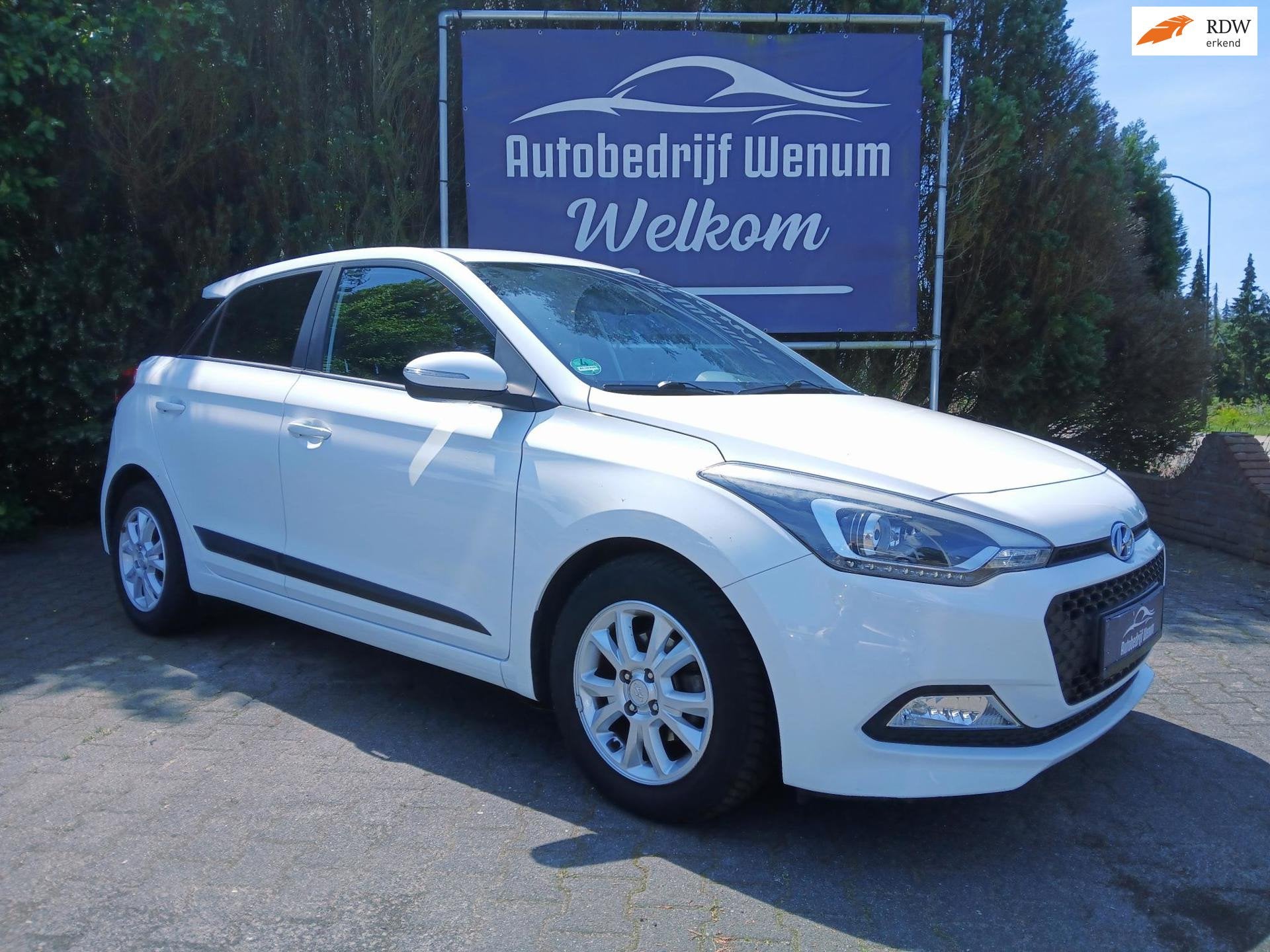 Hyundai I20 1.2 go, Cruise control, Airco, LM velgen, enz., Voorwielaandrijving, Stof, Gebruikt, Zwart