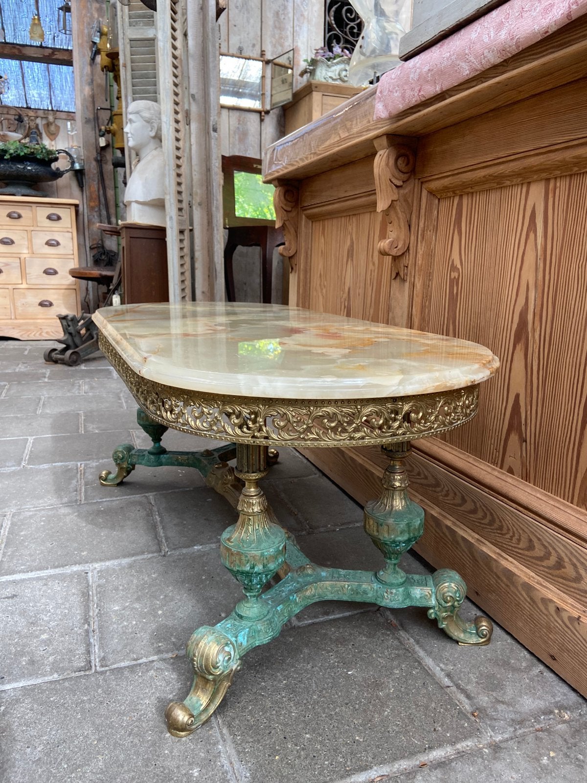 Charmante salontafel tafel met onyx tafelblad, Antiek en Kunst, Ophalen