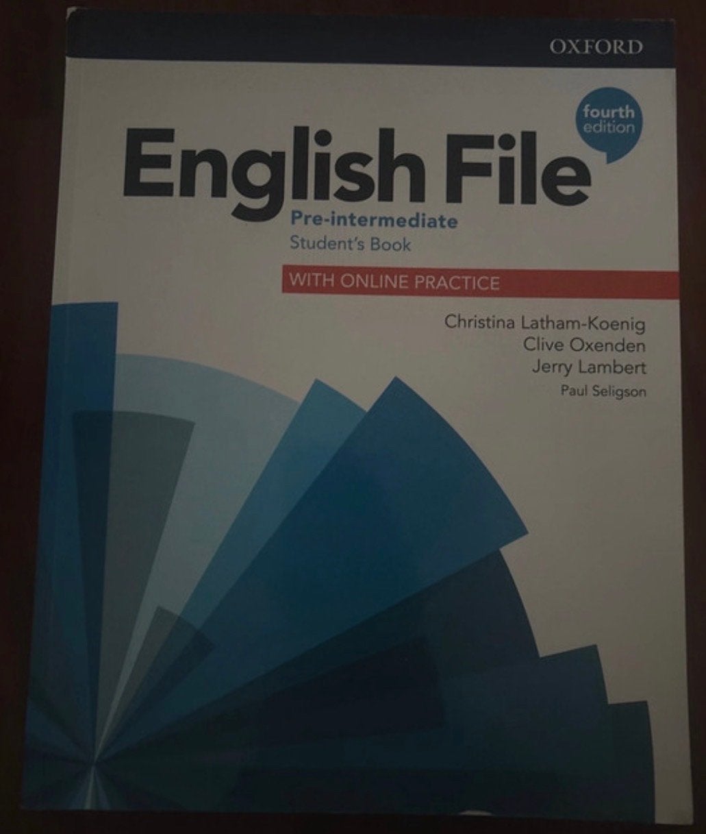 English File Pre-intermediate Student's Book 4th Edition, Boeken, Ophalen of Verzenden, Zo goed als nieuw, Non-fictie
