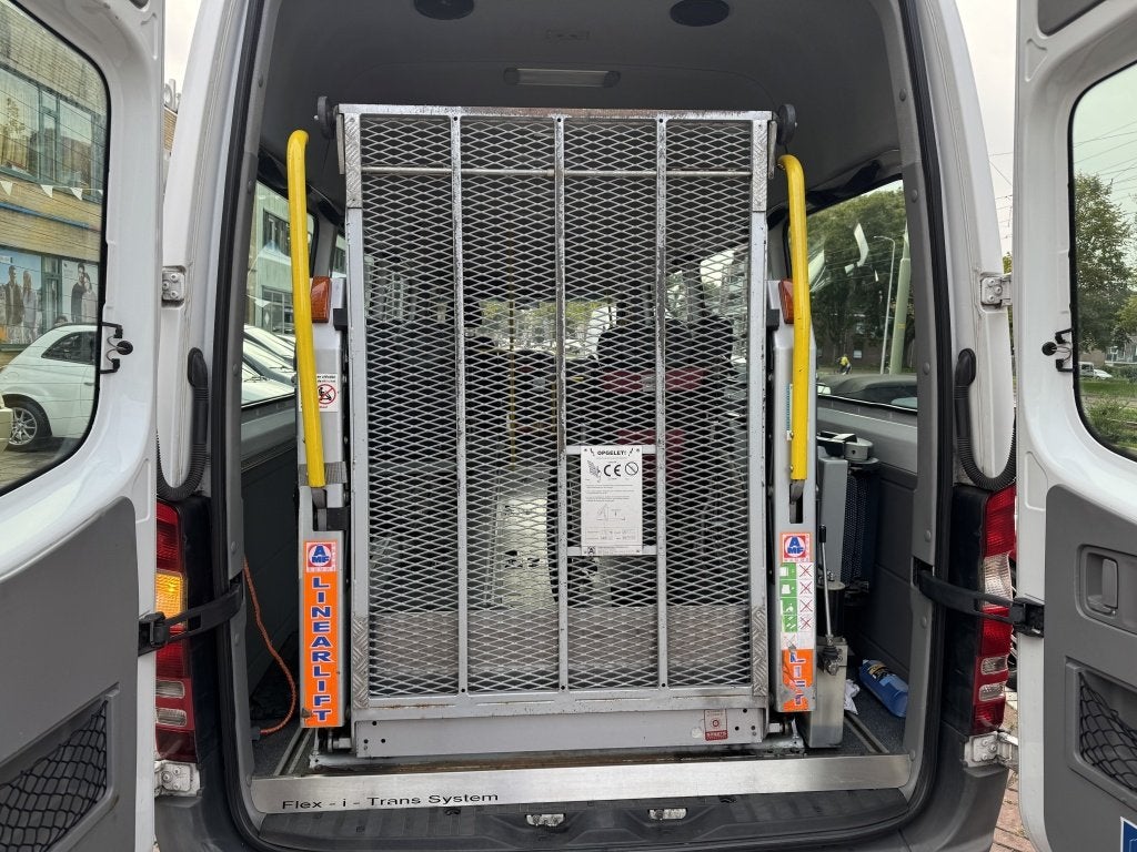 Mercedes-Benz Sprinter 311 2.2 CDI Rolstoel Lift Personenbus, Auto's, Gebruikt, 4 cilinders, 2000 kg, Wit