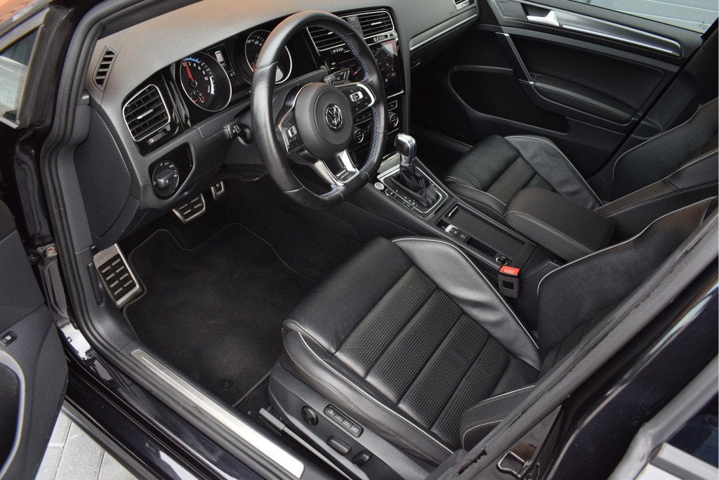 Volkswagen Golf GTE 1.4 TSI DSG | Leer | Pano | Keyless | AC, Auto's, Volkswagen, 8 kWh, Gebruikt, 4 cilinders, Zwart