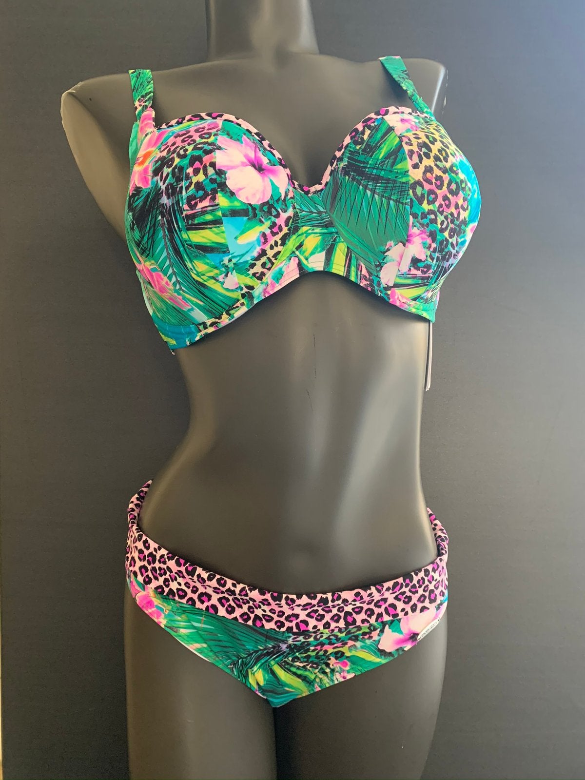 Sunflair bikini maat 36h model 21235, Verzenden, Nieuw, Groen, Bikini