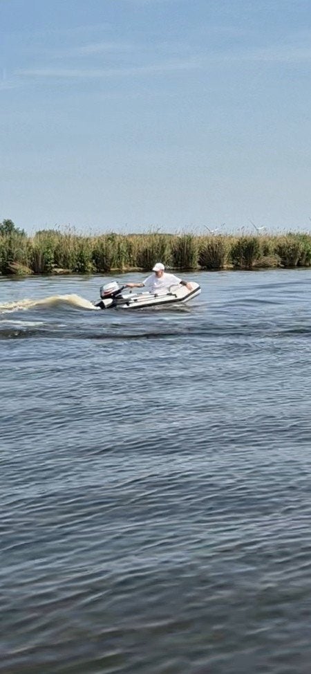 Nemaxx Rubberboot 230cm met Mariner 6pk Viertakt Motor, Ophalen, Overige merken, Gebruikt, Inclusief motor