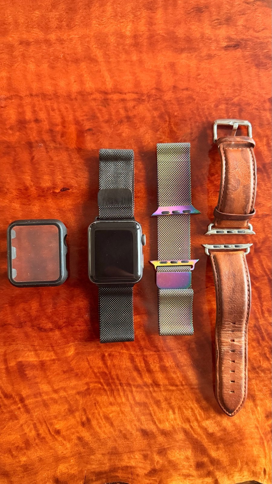 Apple Watch series 3 42mm + extra bandjes en beschermhoesje, Ophalen, Gebruikt, Hoogte, IOS