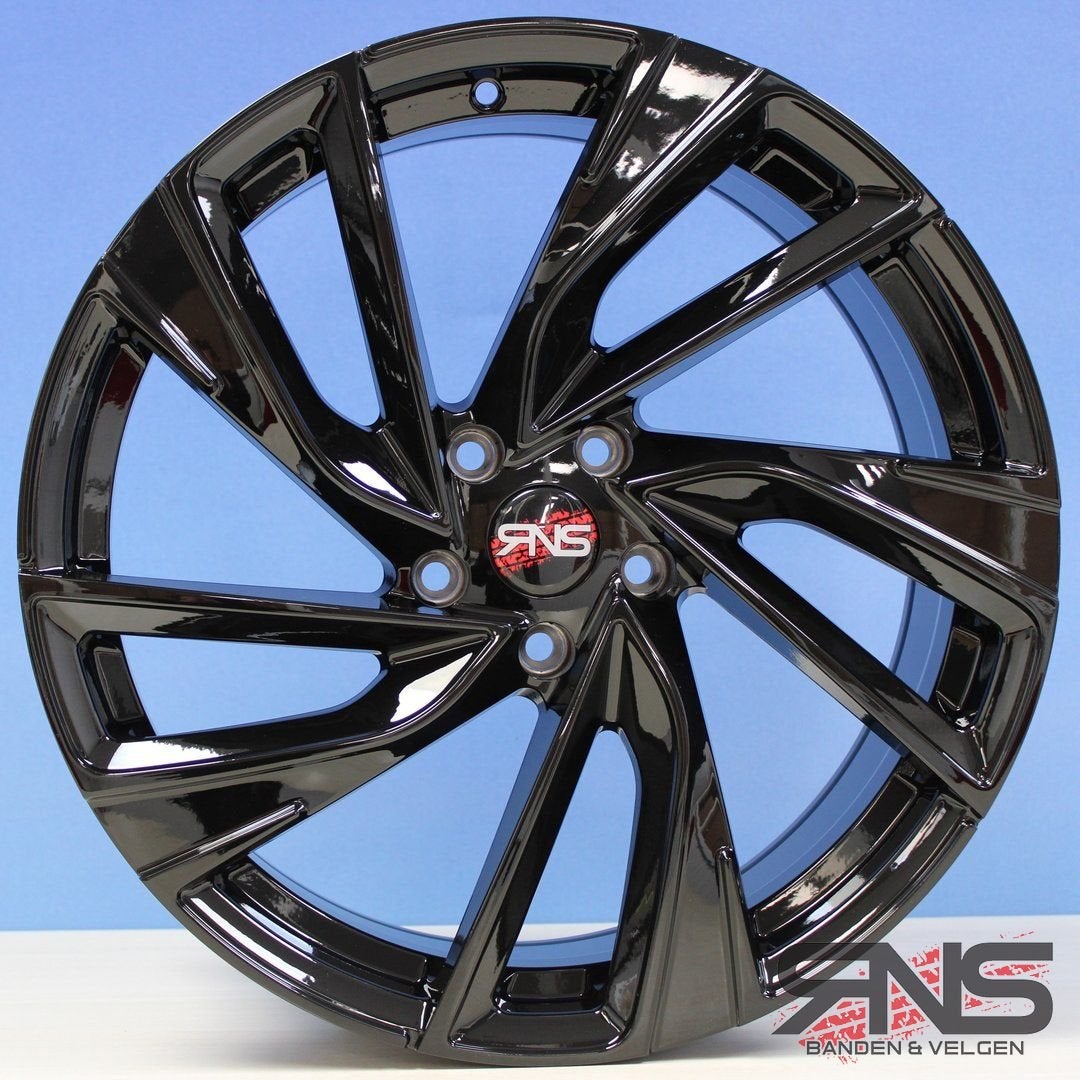 5x112 19 inch Adelaide Look Golf 5 6 7 8 Caddy Velgen Banden, 19 inch, Velg(en), -, -