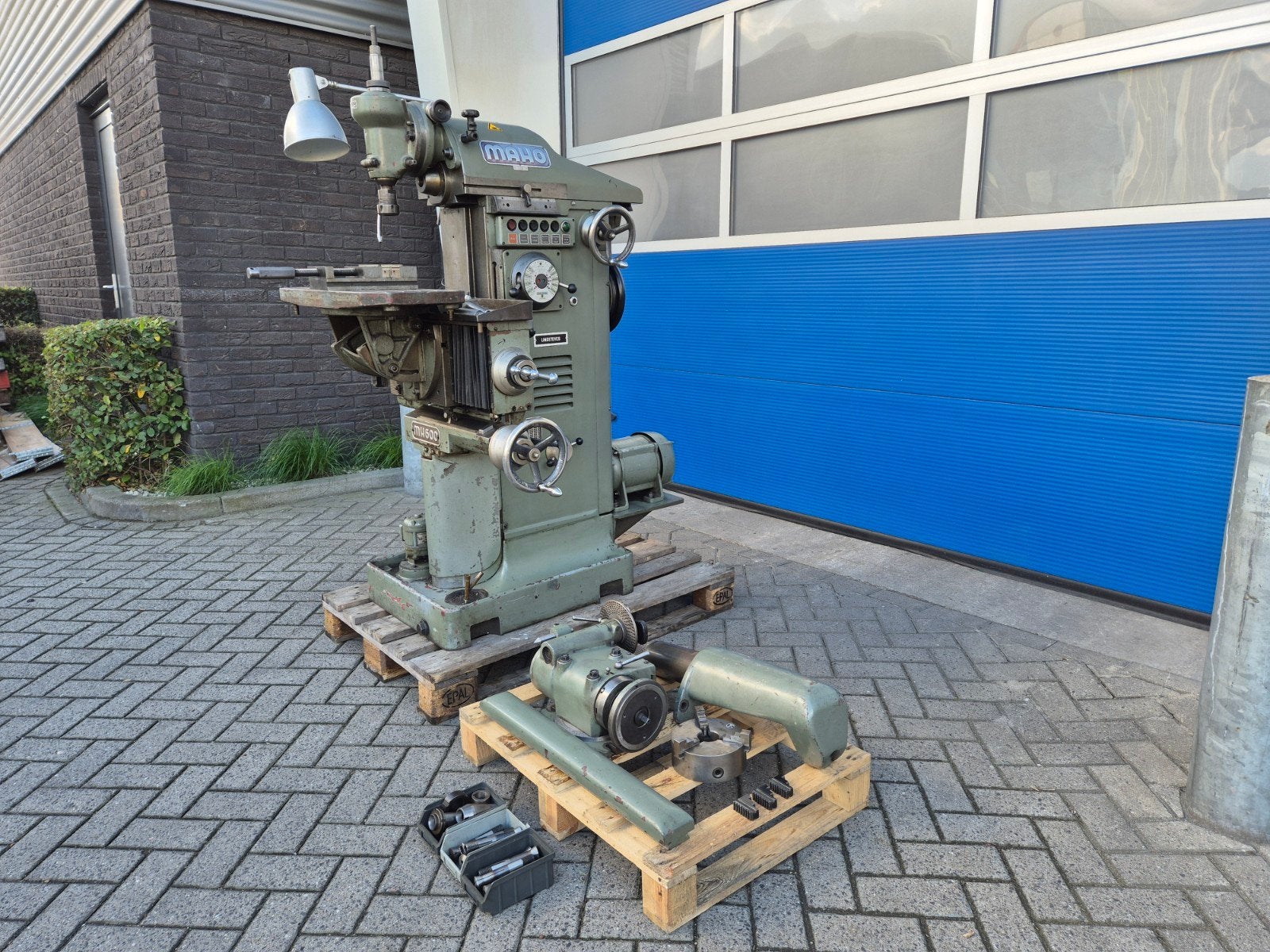 MAHO MH 600 Universele Freesbank compleet veel toebehoren!!, Doe-het-zelf en Verbouw, Gereedschap | Freesmachines, Gebruikt, Duitsland