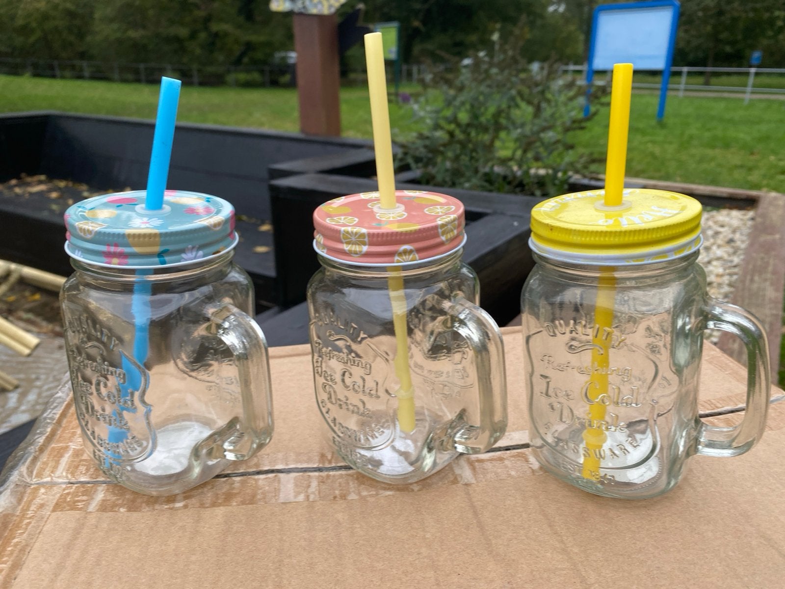 20 Dozen Glazen Bekers met Deksel en Rietje - Nieuw, Ophalen, Nieuw, Glas