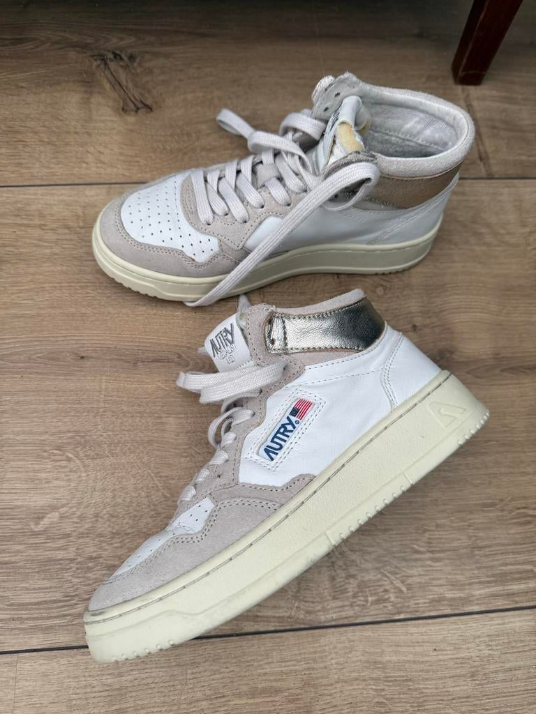 Autry sneakers maat 36, Ophalen, Zo goed als nieuw, Wit, Sneakers of Gympen