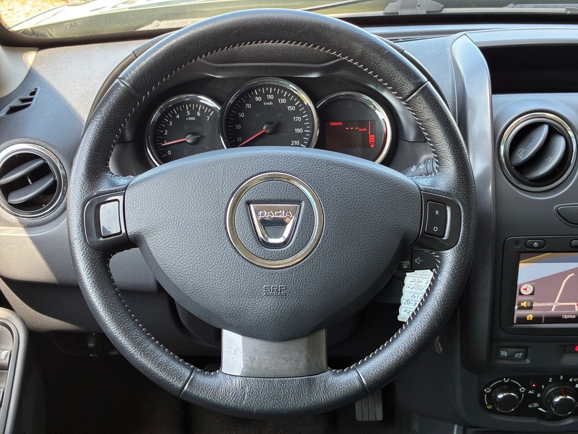 Dacia Duster 1.2 TCe 4x2 Lauréate|2e Eigenaar|D-ketting v.v, Auto's, Voorwielaandrijving, Euro 5, 125 pk, Gebruikt
