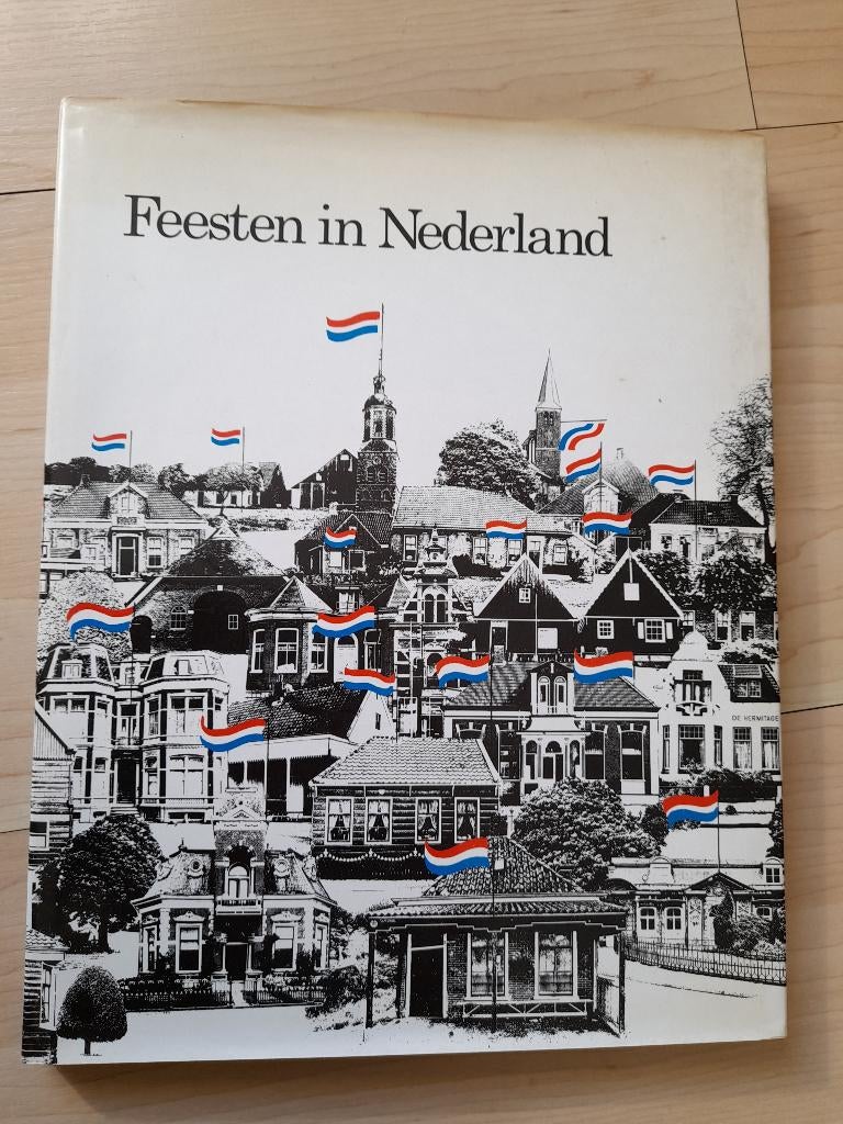 FEESTEN IN NEDERLAND  Ton de Joode, Ophalen of Verzenden, Gelezen