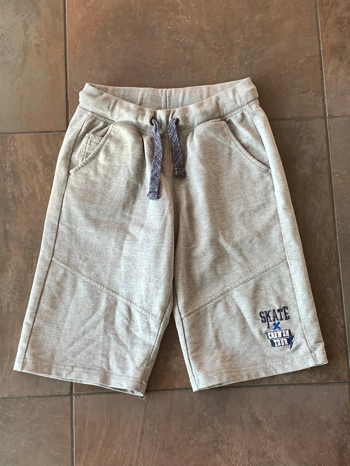 Pooopiano jogging short maat 152, Ophalen of Verzenden, Zo goed als nieuw, Jongen, Broek