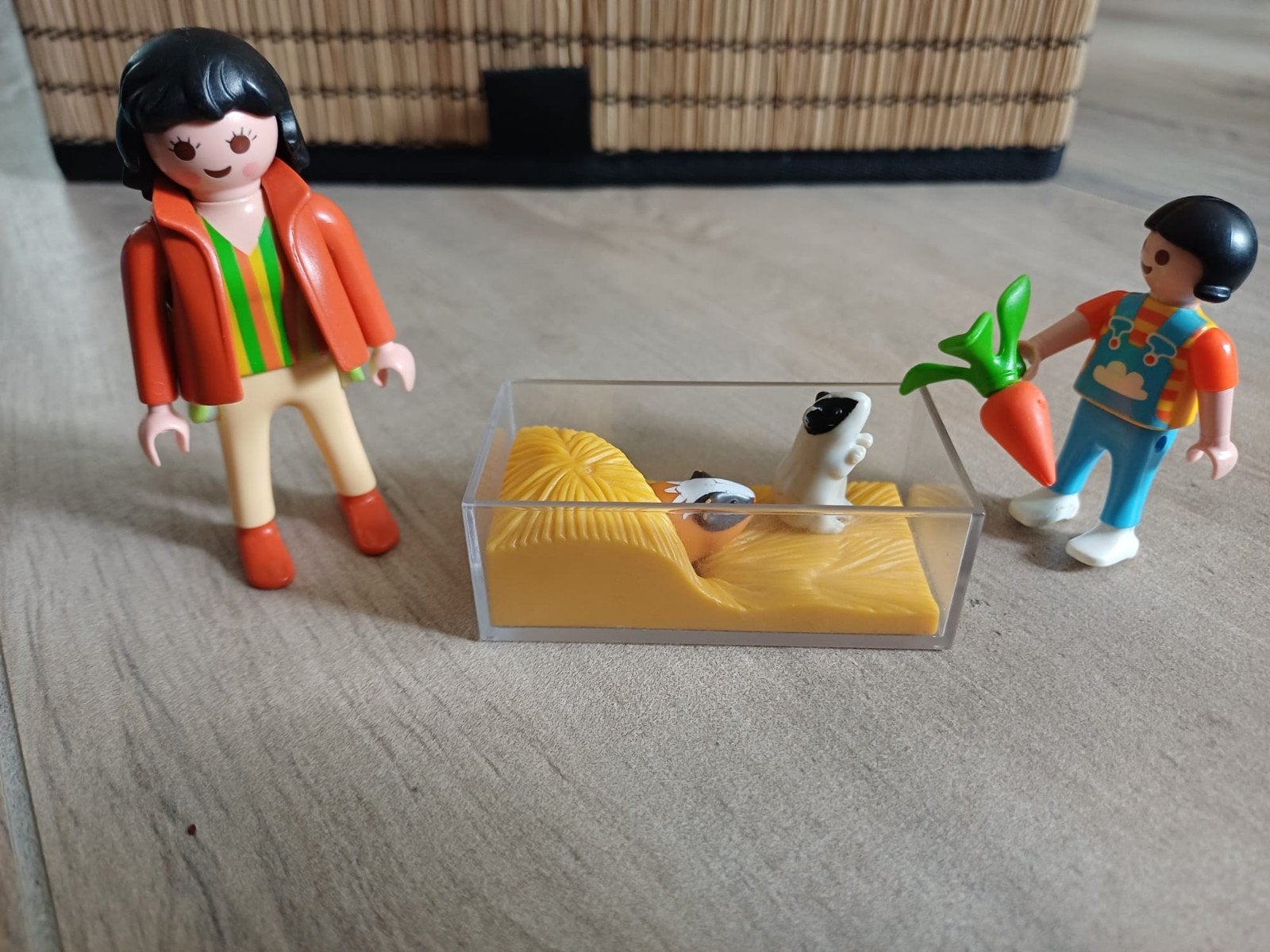 Playmobil set met poppetjes en cavia's, Ophalen of Verzenden