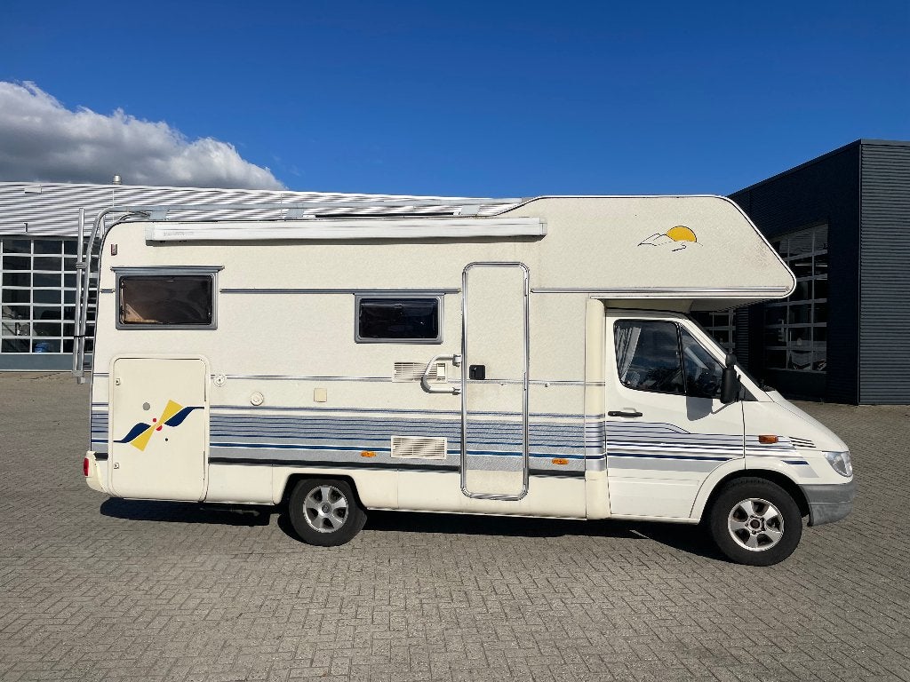 Mercedes Benz Sprinter T.E.C., 172.000 km APK april 2027!, Ringverwarming, 6 tot 7 meter, Particulier, Mercedes