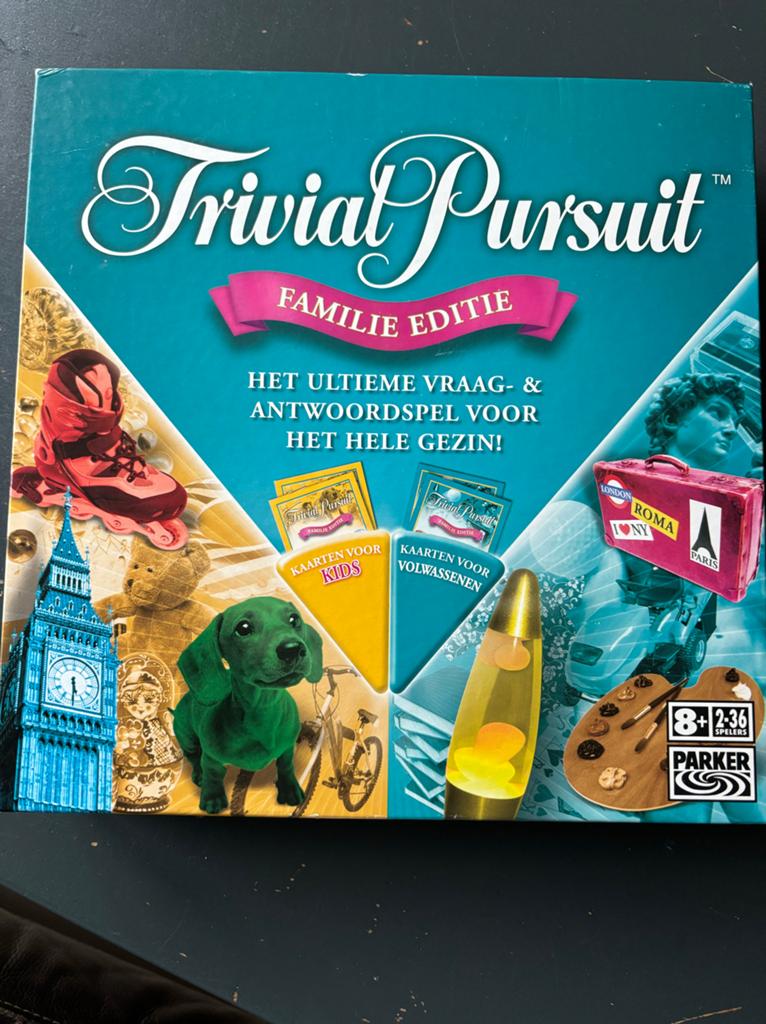 Trivial Pursuit Familie Editie - Compleet Gezelschapsspel, Hobby en Vrije tijd, Gezelschapsspellen | Bordspellen, Drie of vier spelers