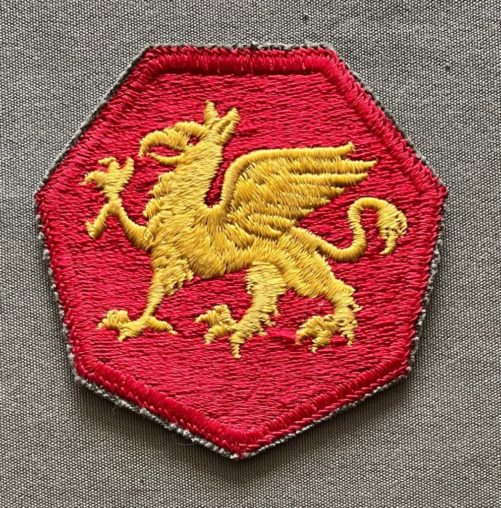 US WW2 Shoulder Patch - 108th Airborne 1946, Ophalen of Verzenden, Landmacht, Amerika, Embleem of Badge