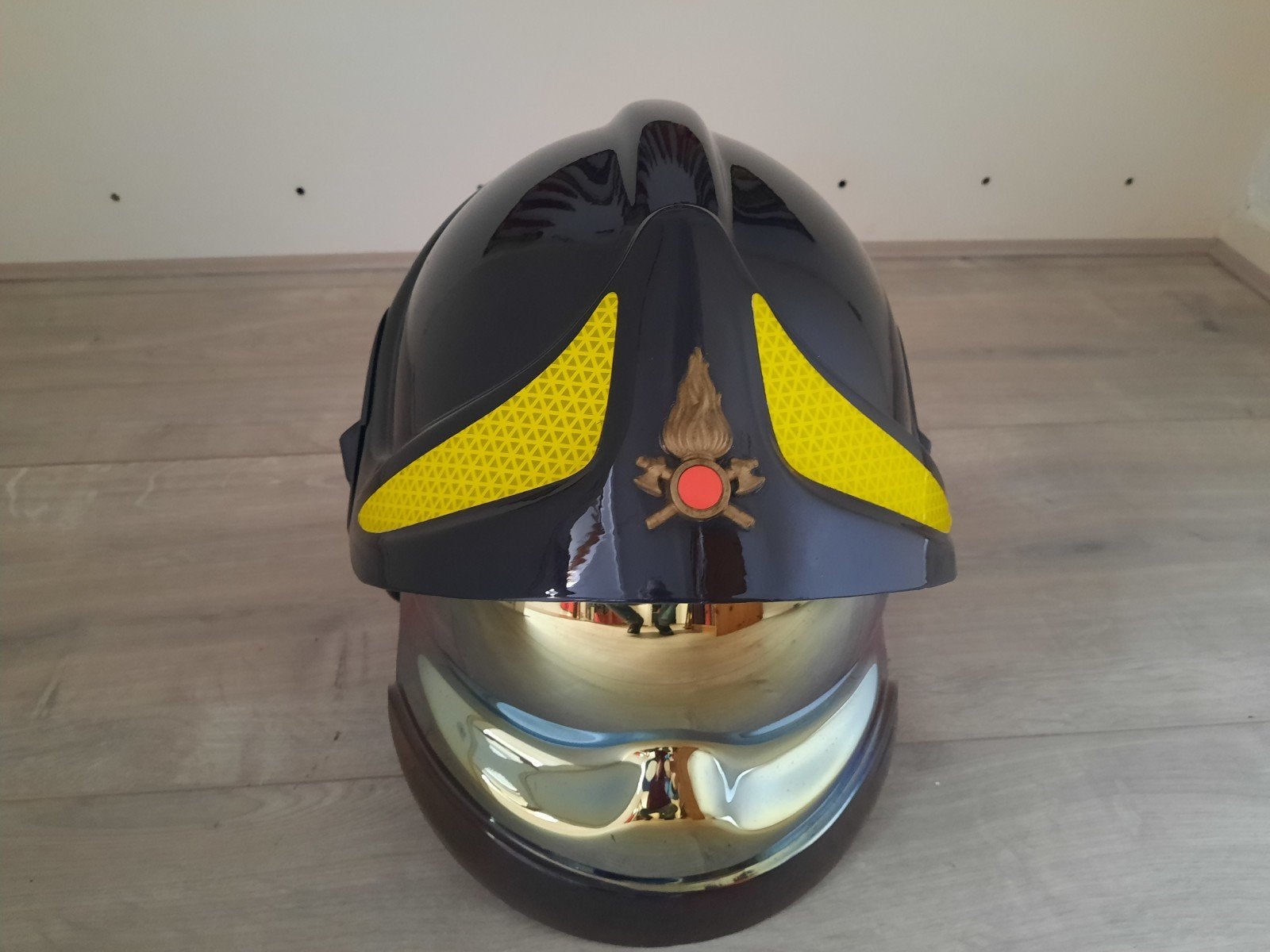 Brandweerhelm Italië, mod. Sicor, type VFR2000, Verzamelen, Ophalen of Verzenden, Overige soorten, Overige gebieden