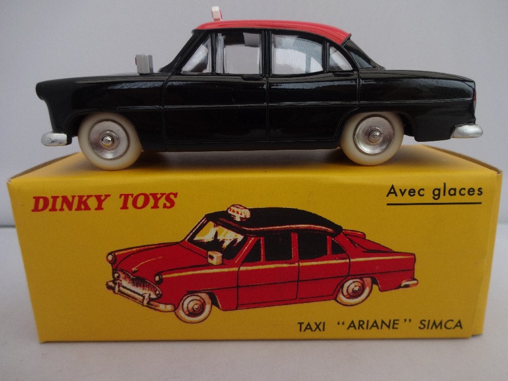 Simca "Ariane" Taxi zwart nr: 24ZT - 542 Dinky Toys 1:43, Hobby en Vrije tijd, Ophalen of Verzenden, Nieuw, Auto, Dinky Toys