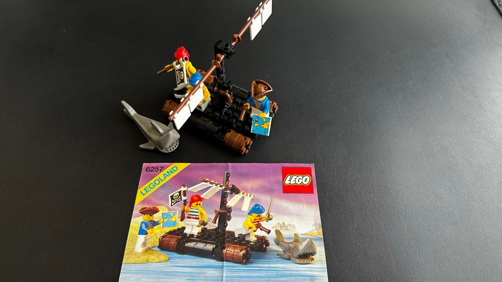 Lego Pirates Vlot met Haai (6257) - Compleet met instructies, Gebruikt, Lego, Compleet, Complete set