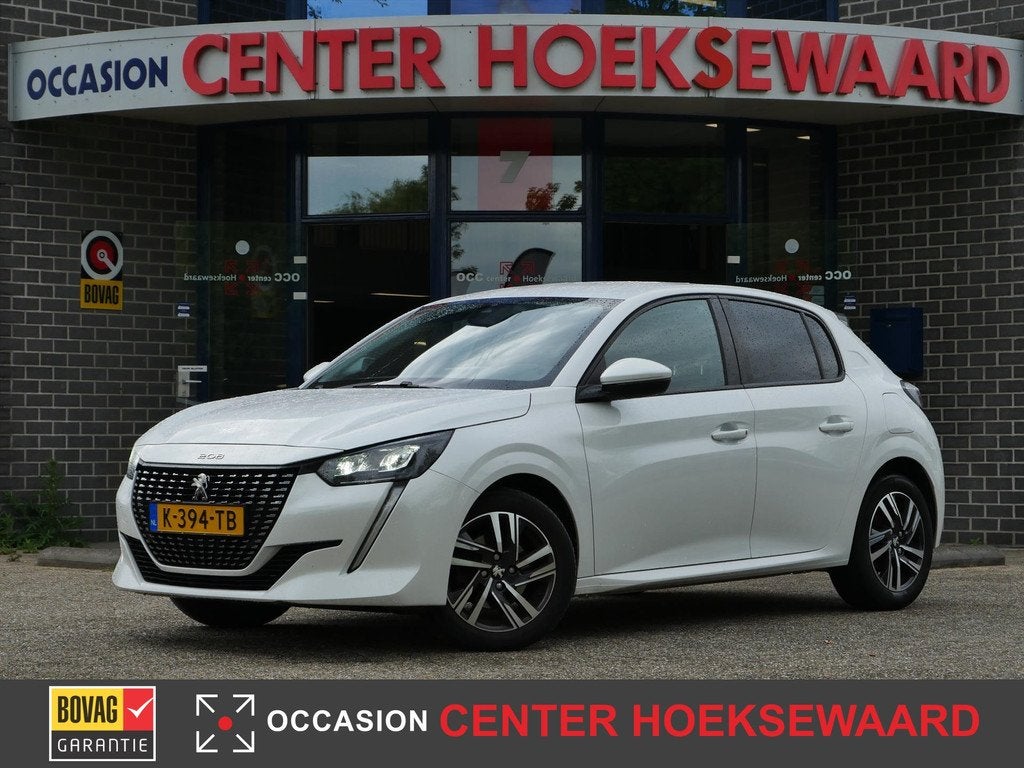 PEUGEOT 208 1.2 PureTech 100pk Allure Pack | Carplay | Keyle, Keurmerk '100% Onderhouden', 12 maanden, 101 pk, Gebruikt
