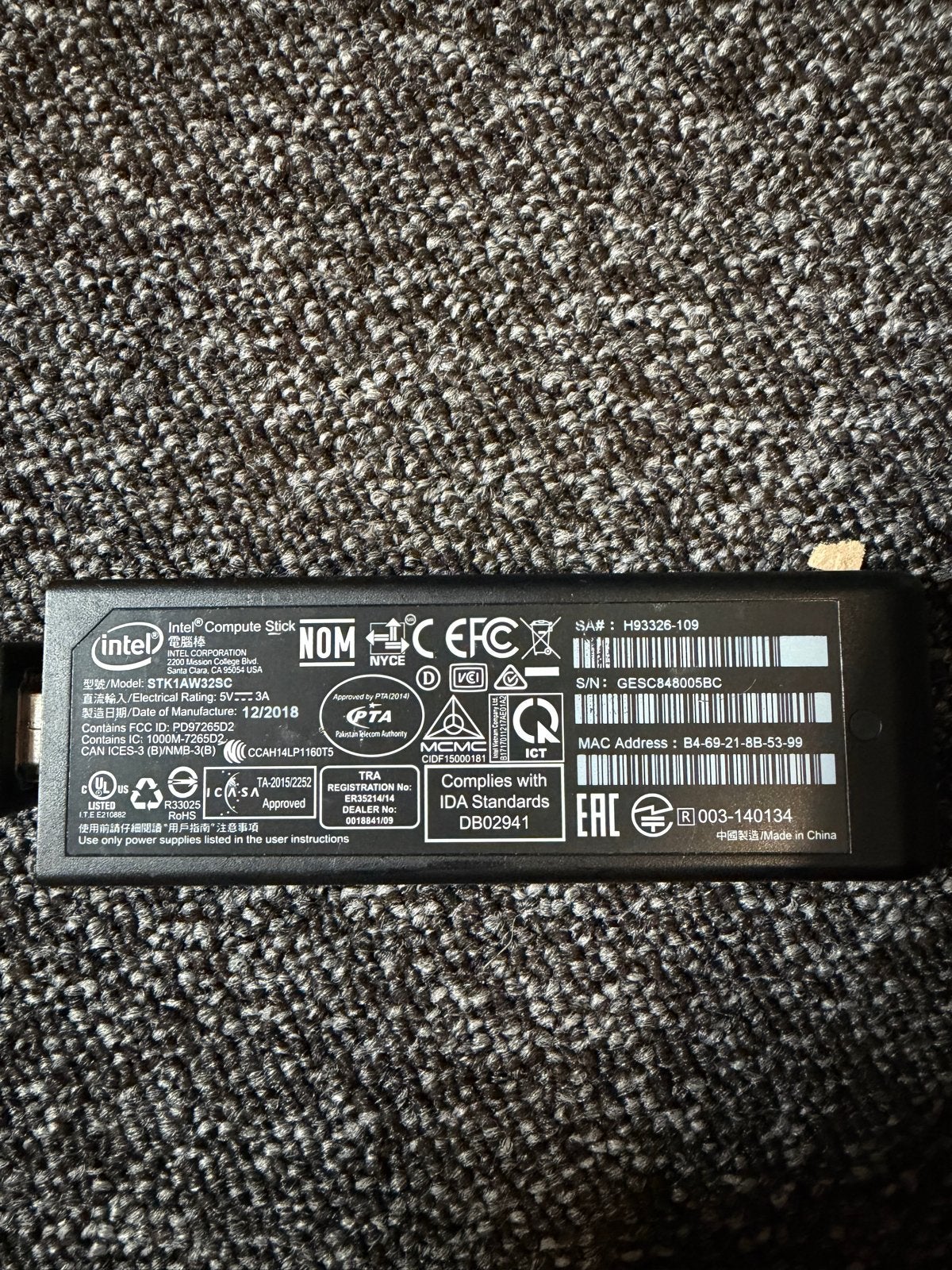 Intel Compute Stick STK1AW32SC - Mini PC, Computers en Software, Desktop Pc's, Zo goed als nieuw, Minder dan 2 Ghz, SSD, Minder dan 4 GB