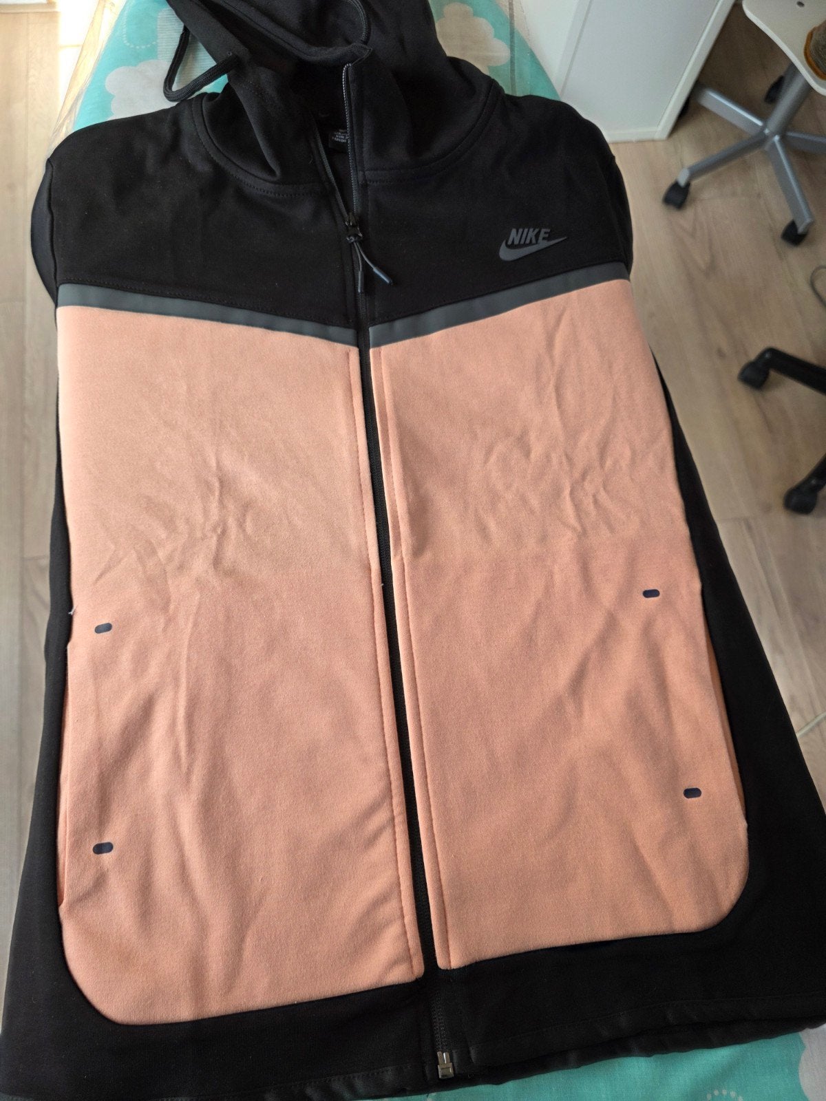 nike tech, Ophalen of Verzenden, Nieuw, Jongen of Meisje, Setje