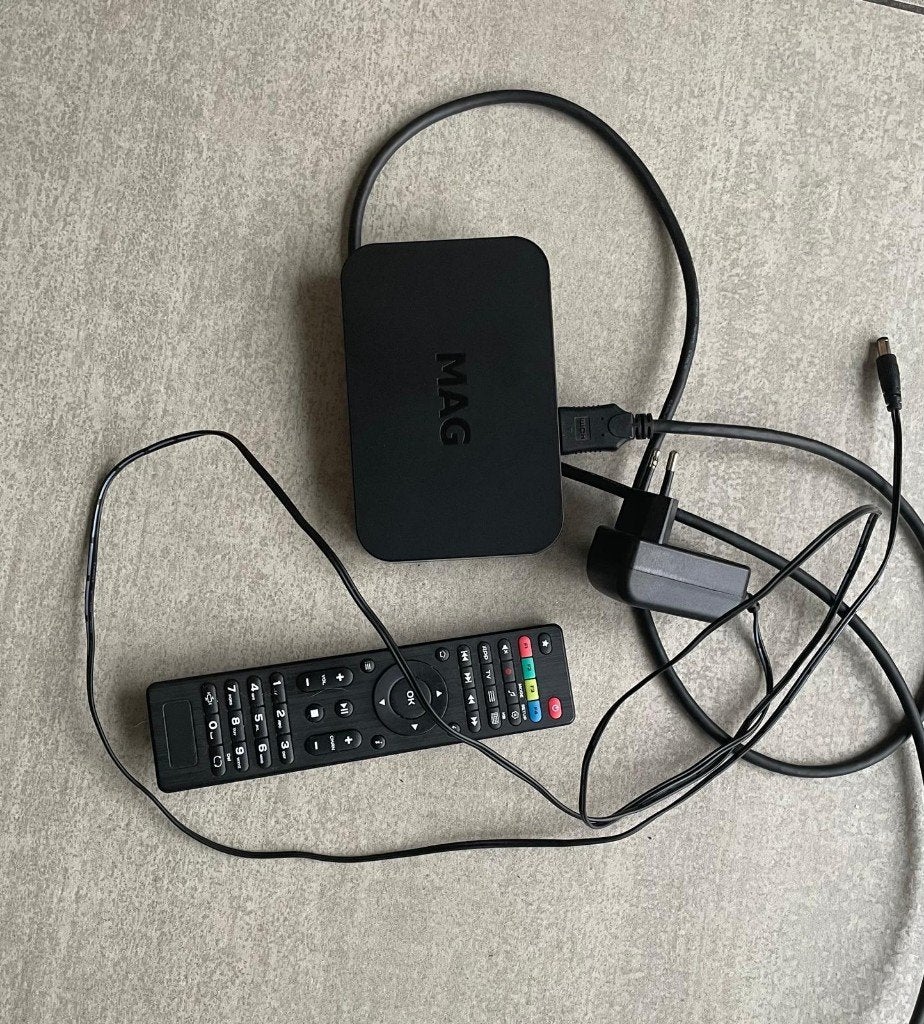 MAG 256 IPTV Box / Full HD mediaspeler, Ophalen of Verzenden, Zo goed als nieuw, HDMI