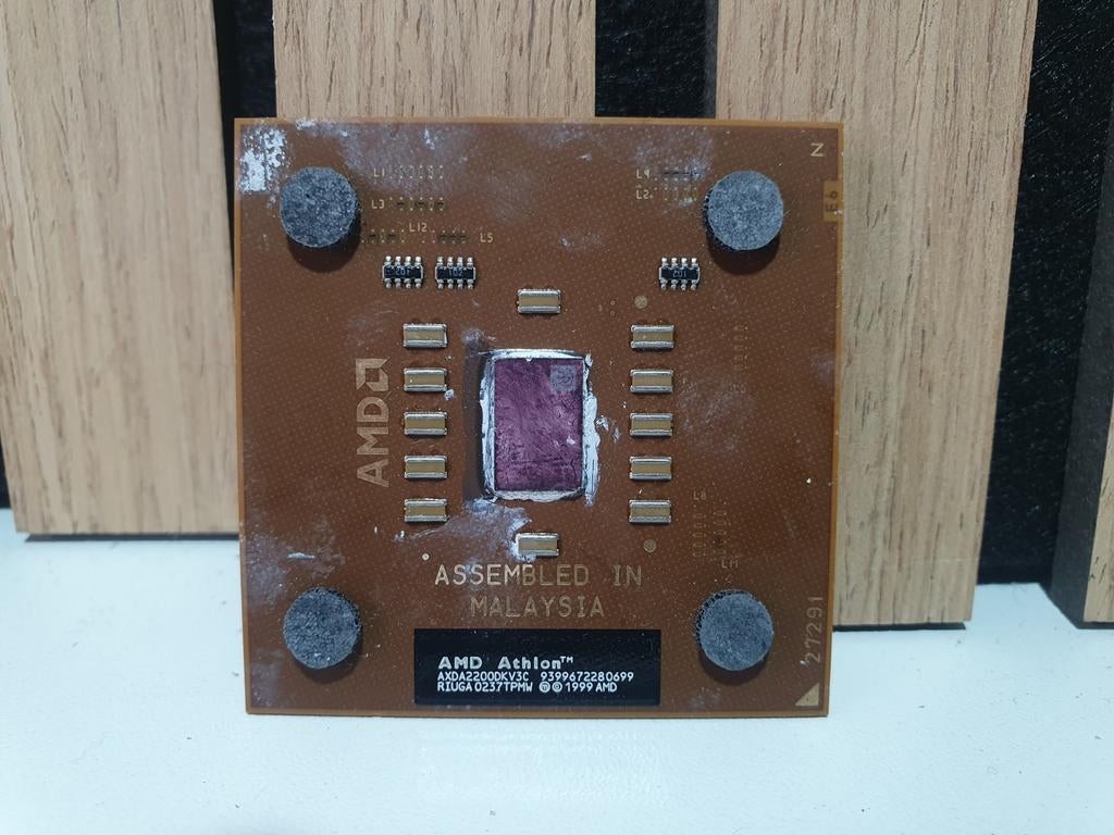 AMD Athlon XP 2200+ Processor – AXDA2200DLV3C (Socket A/462), Computers en Software, Processors, Gebruikt, ., Minder dan 2 Ghz