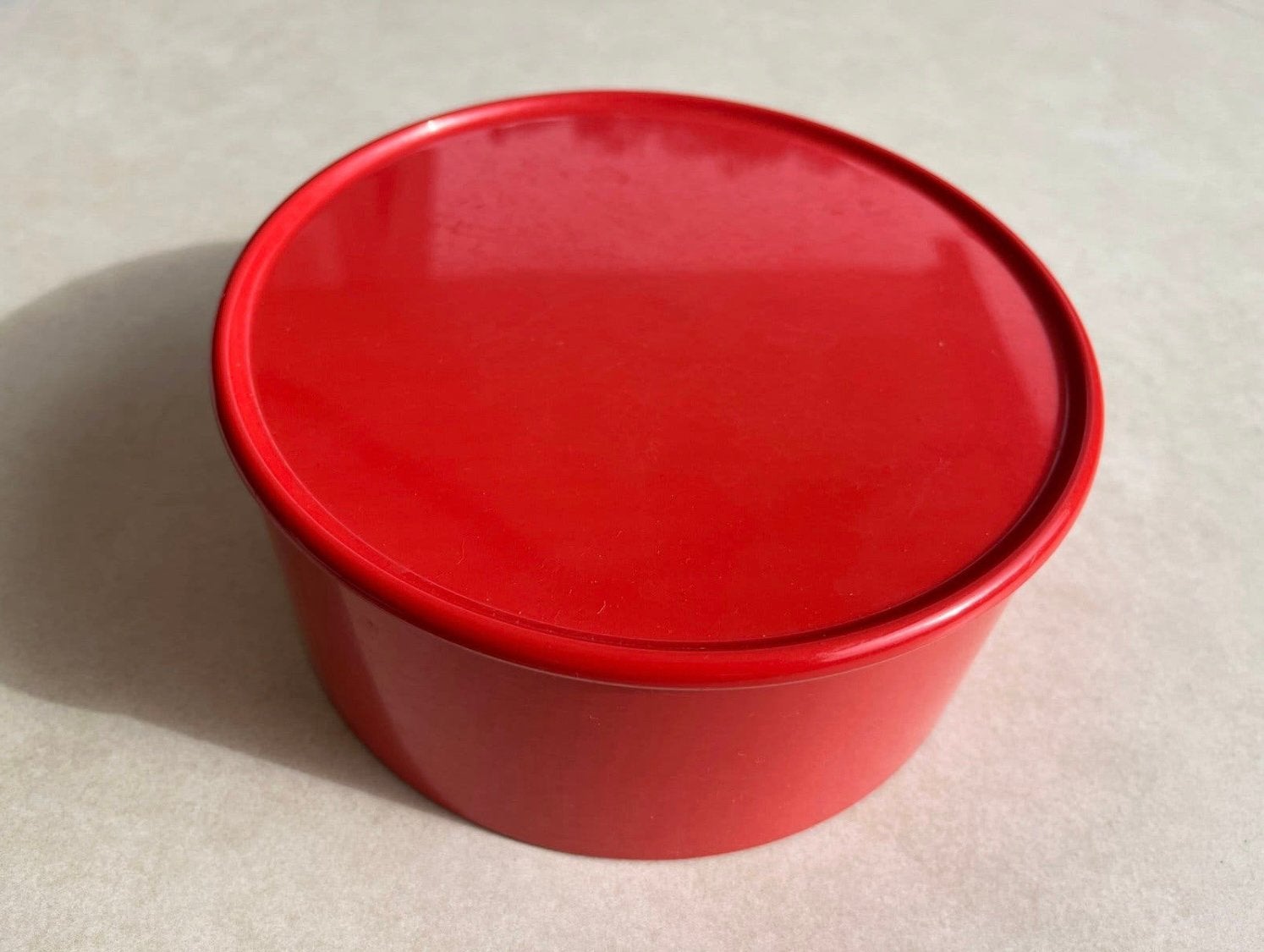 Mepal rood plastic koektrommel jaren ‘70, Ophalen of Verzenden, Zo goed als nieuw, Rood, Schaal