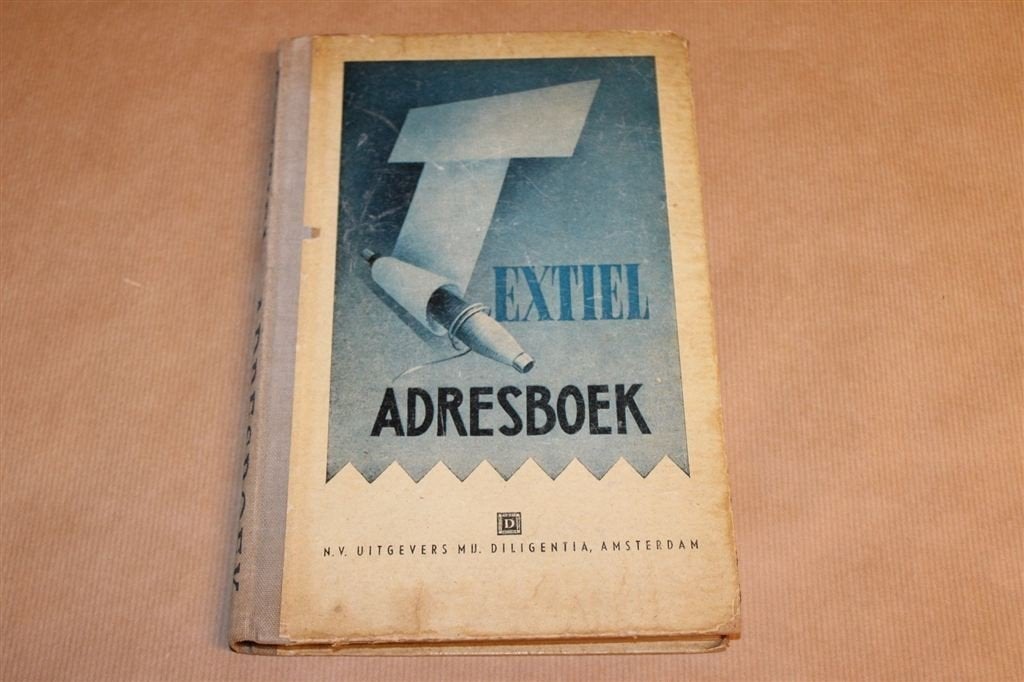 Textiel-Adresboek — Vintage Adresboek Fabrikanten [1947], Verzenden, Gelezen