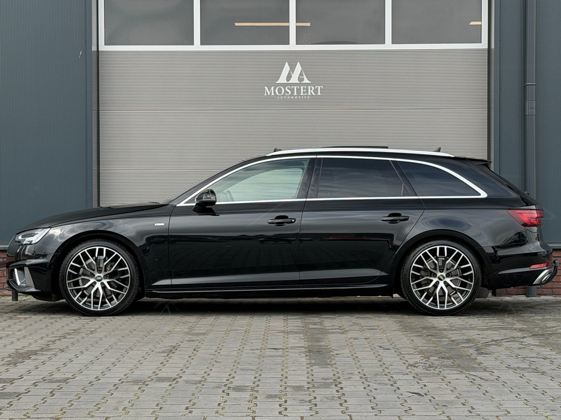 Audi A4 Avant 35 TFSI/150pk Sport S line edition|2019|NAP|Pa, Auto's, Gebruikt, 4 cilinders, Zwart, Origineel Nederlands
