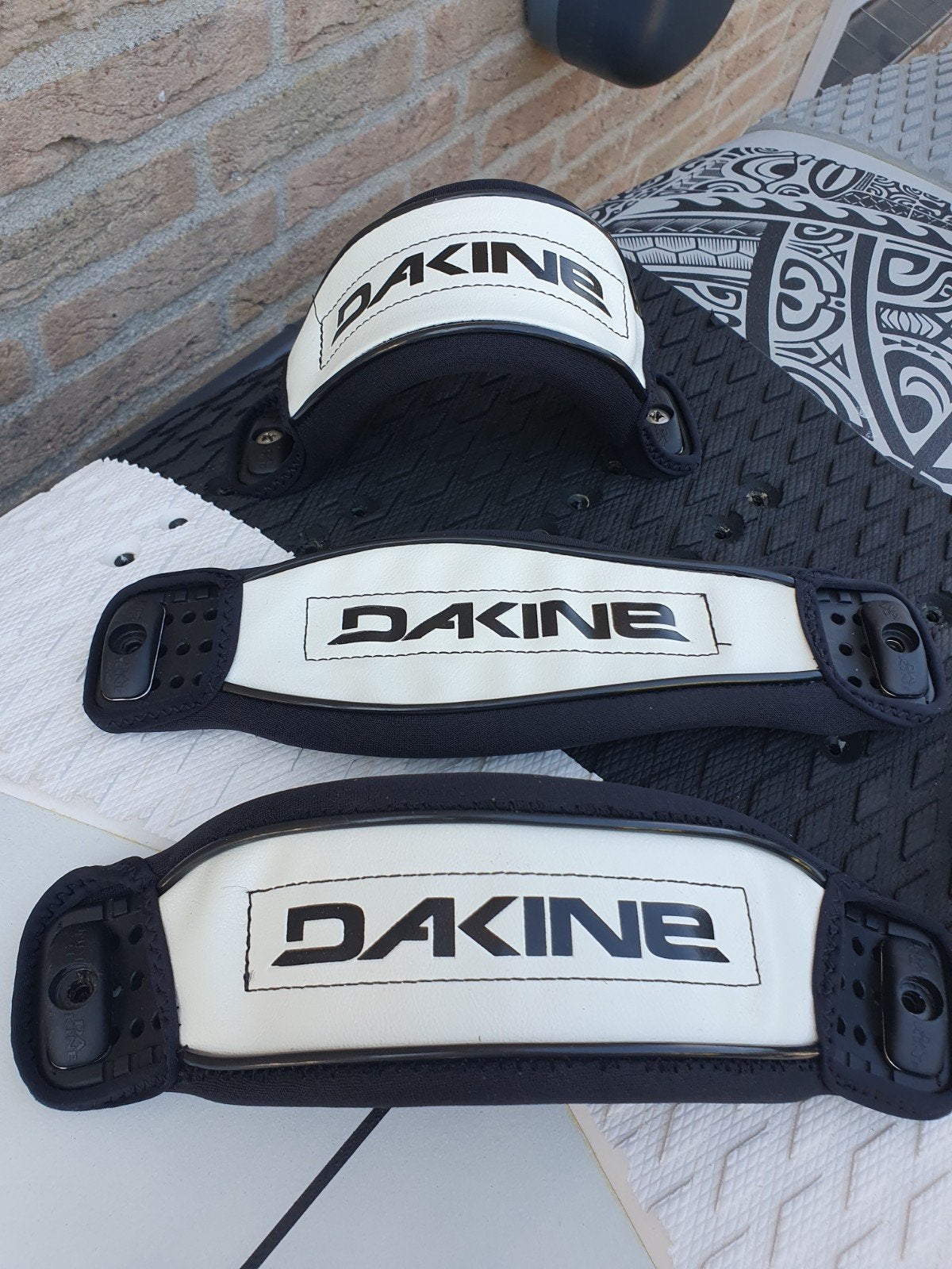 nieuw dakine core contour voetbanden set, Watersport en Boten, Windsurfen, Ophalen of Verzenden, Nieuw