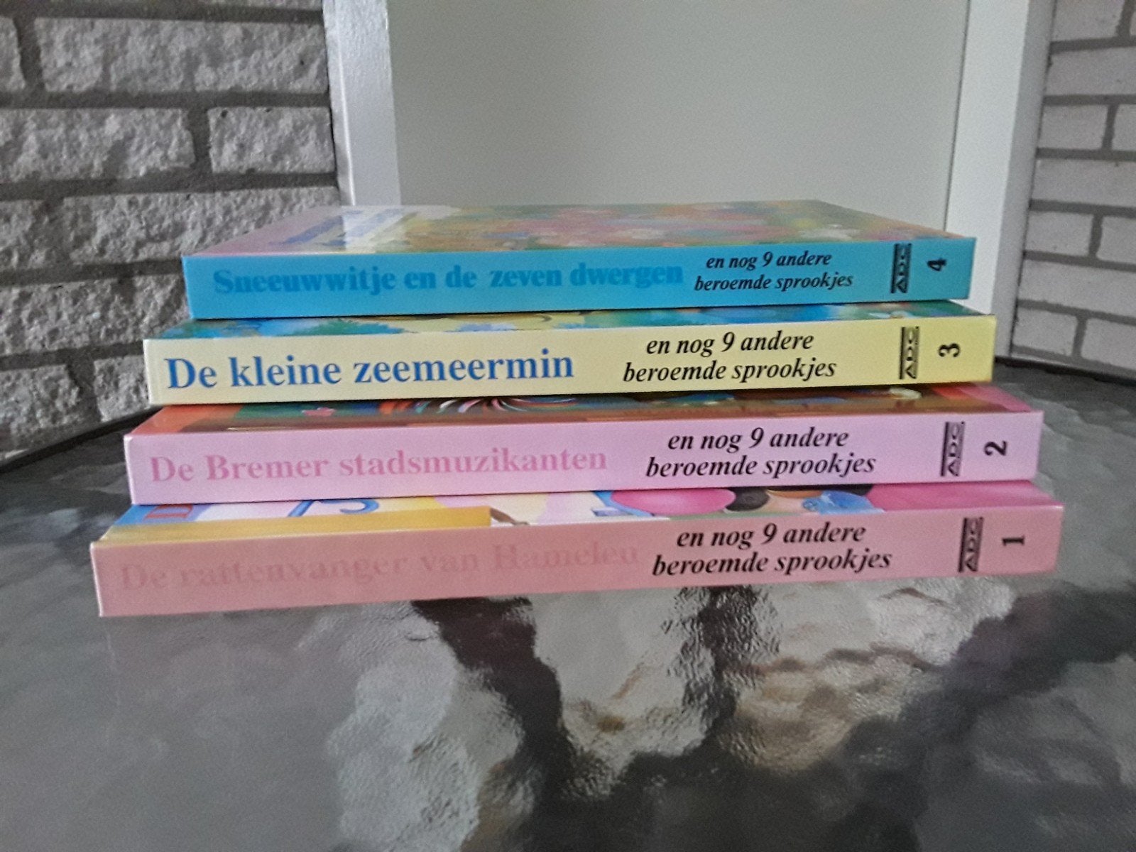 4 sprookjesboeken nieuw als sier gehad doe maar een bod, Ophalen, Nieuw