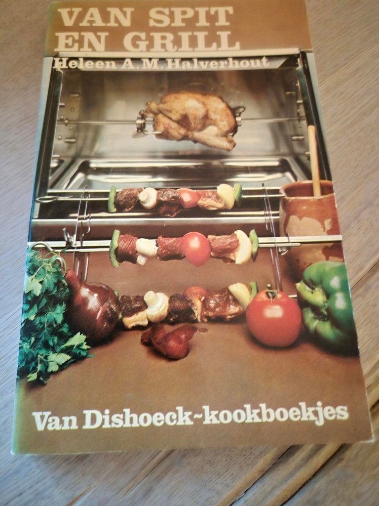 Van Spit en Grill - Heleen Halverhout Kookboek, Ophalen, Hoofdgerechten, Zo goed als nieuw, Heleen A. M. Halverhout