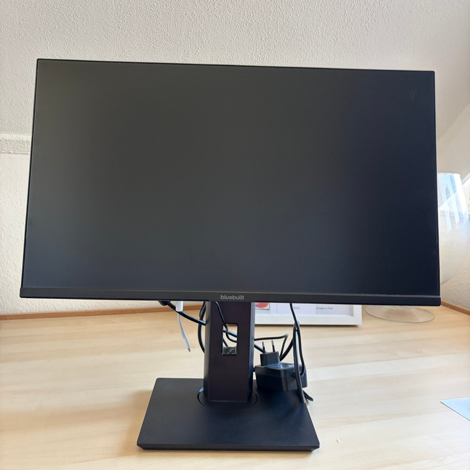 Monitor kunt u koppelen  ipad of laptop,voor games, puzzelen, Ophalen, Zo goed als nieuw