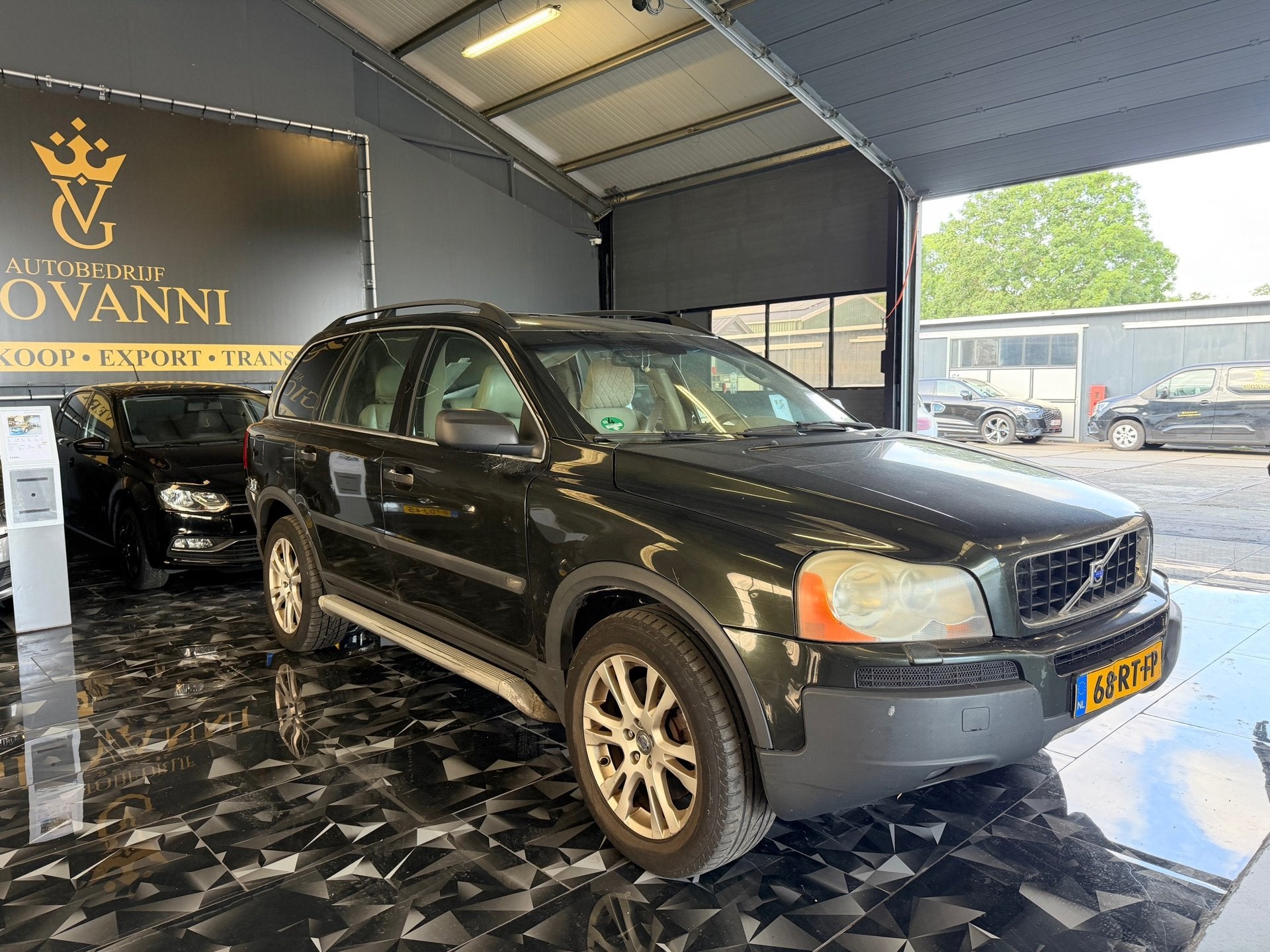 Volvo XC90 2.5 T Ocean Race, Auto's, Gebruikt, 2521 cc, Origineel Nederlands, Bedrijf